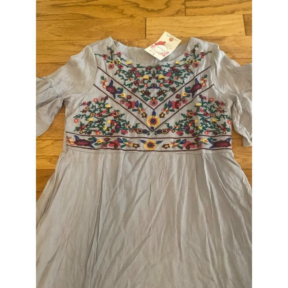 NWT Daizeolii women’s green short bell sleeve embroidered floral peasant dress M - Picture 3 of 7